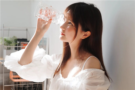 草莓榴莲向日葵黄瓜茄子:轻松自如的看到各种视频的软件